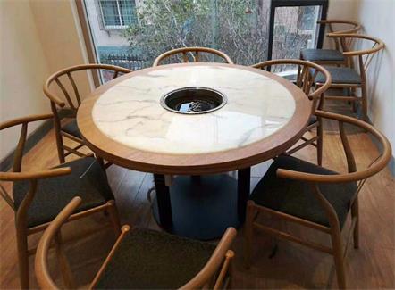 铁艺桌脚实木边框镶嵌大理石圆形时尚火锅桌 铁艺桌脚实木边框镶嵌大理石圆形时尚火锅桌