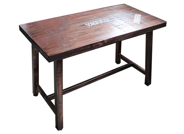 实木古铜色工业复古餐桌_厚重铁管桌脚铜钉贴破包边餐桌